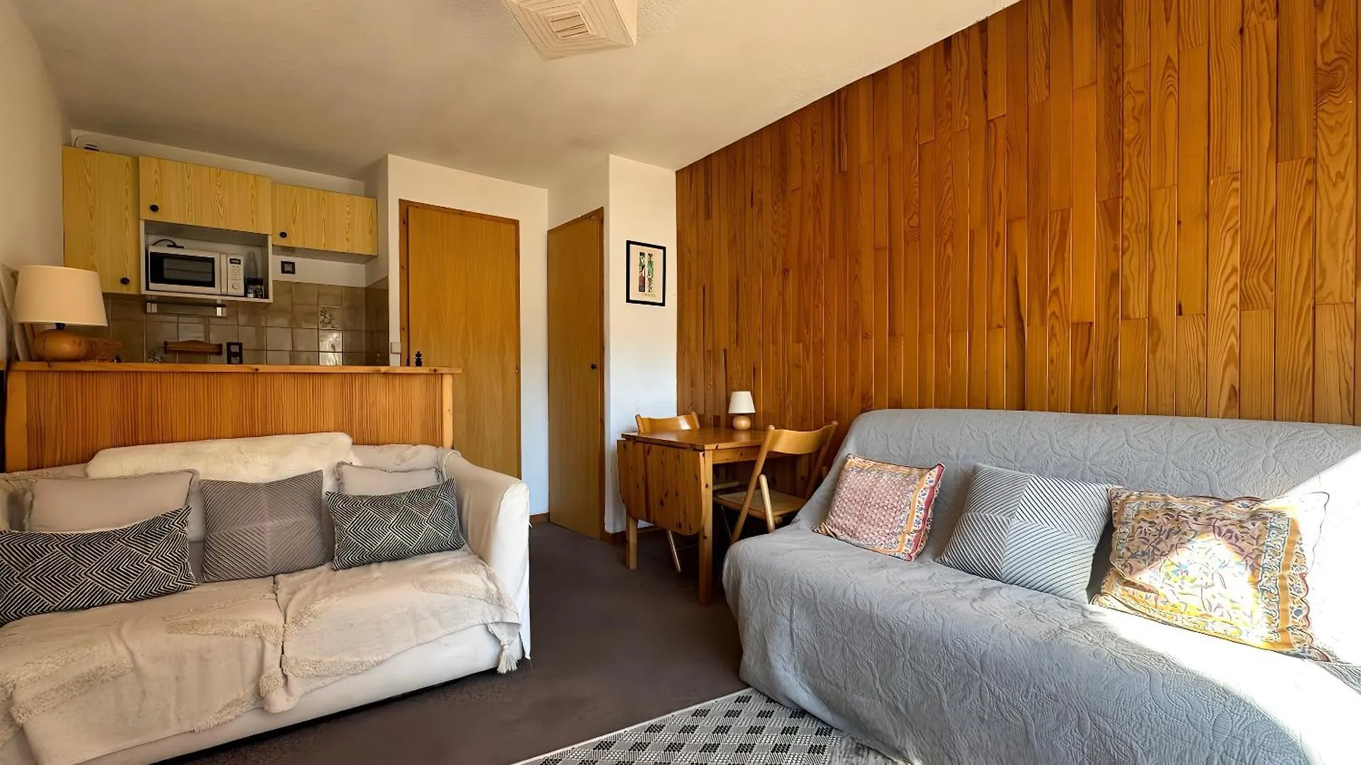 Lägenhet Le Geisha Appartement Lumineux Avec Terrasse La Plagne